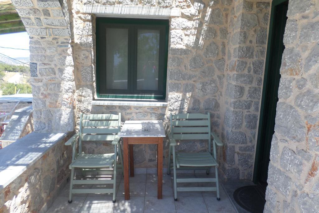 To Asteri Apartment Avgonima Luaran gambar