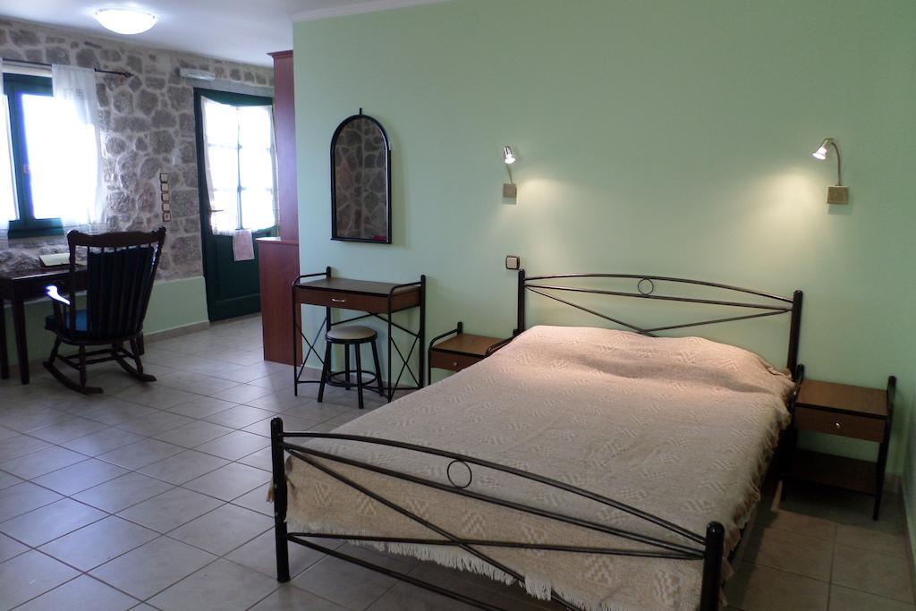 To Asteri Apartment Avgonima Luaran gambar