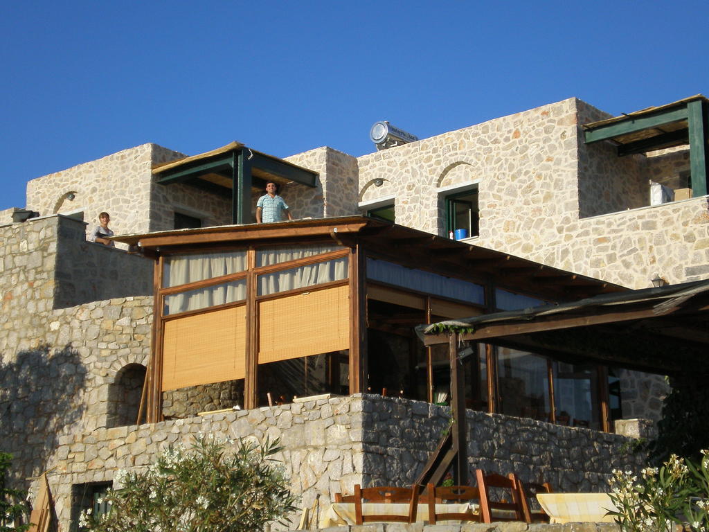 To Asteri Apartment Avgonima Luaran gambar